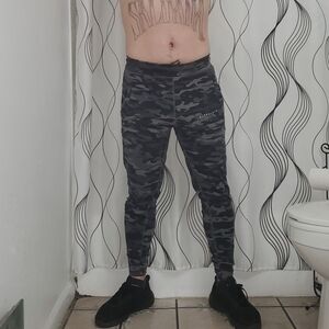 Alphalete Premium Joggers Men's Size Small